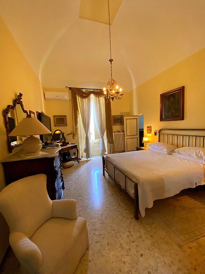 Вілла Palazzo Sabella Tommasi Калімера Екстер'єр фото